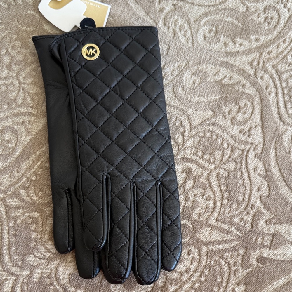 Michael Kors Quilted Black Gloves with Gold Accent - Picture 7 of 8